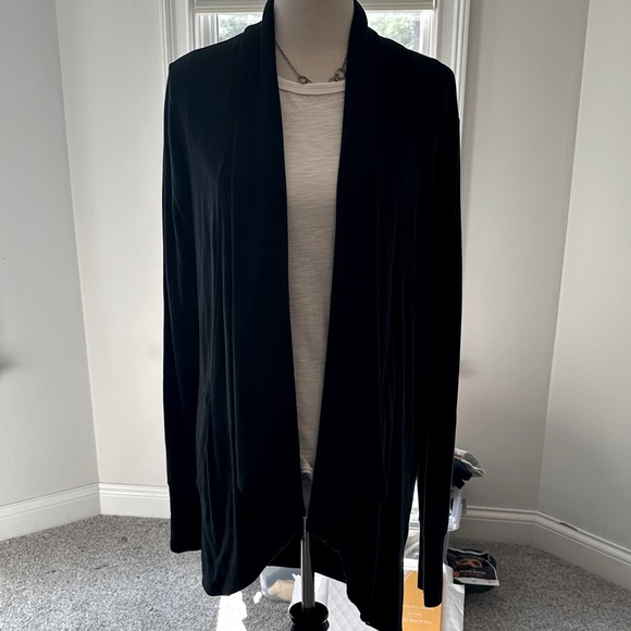 Pranayama Restore Wrap, Black, Small, VGUC - Picture 1 of 6